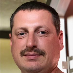 Meet your Posher, Travis